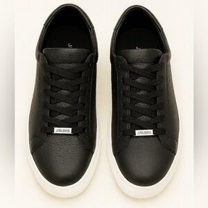 J/Slides Men’s Black Leather Lace-Up Sneakers Size 10M | Minimalist Low Top